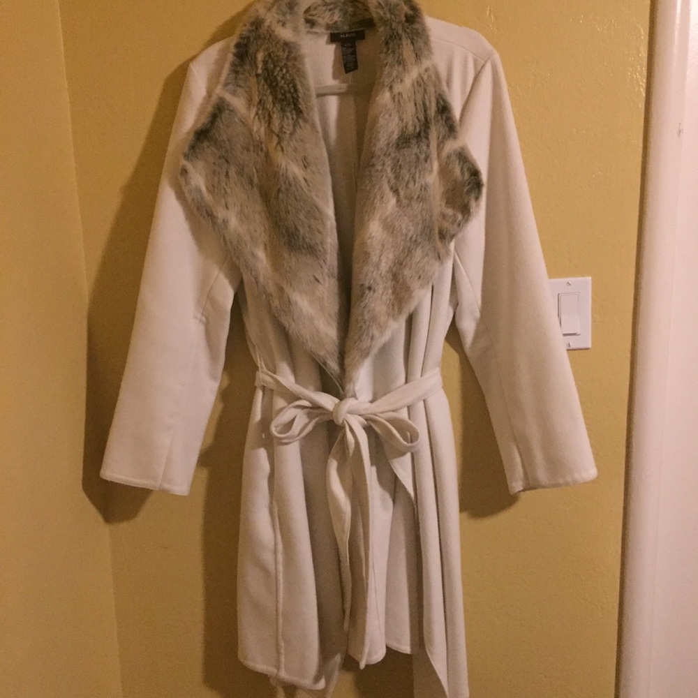 Alfani Coats ! New without tags